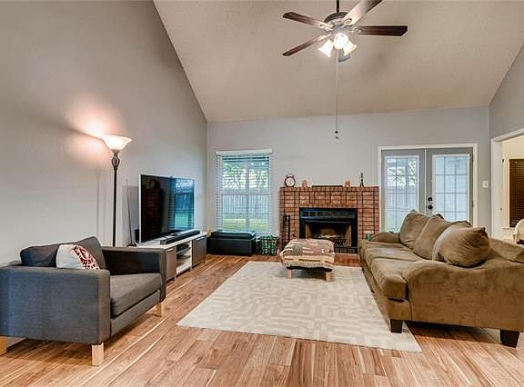 5th image of 14600 Town Hill Dr