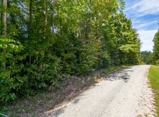 209 N Lakeside Dr, Fair Play, SC 29643