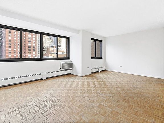 3rd image of 80 Gold St #18G