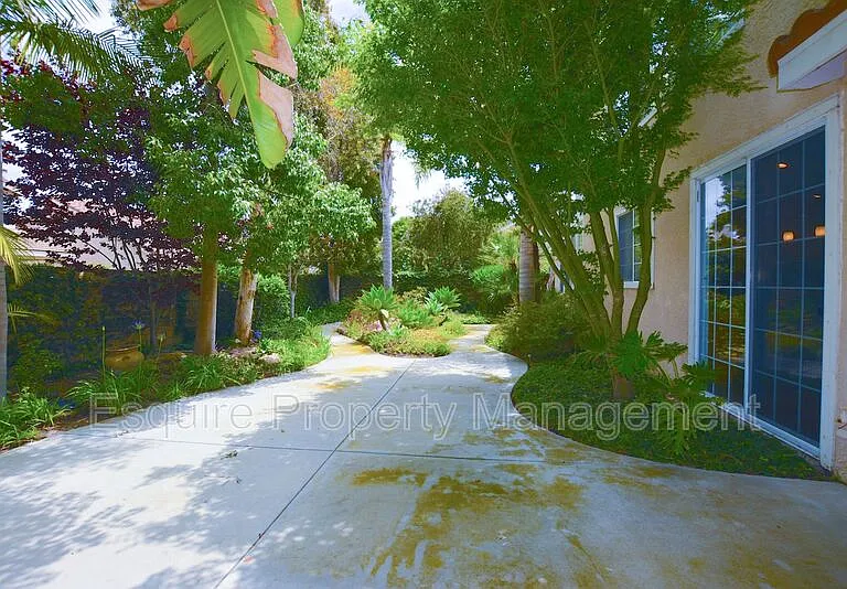 2340 Fairway Ct — Photo 17