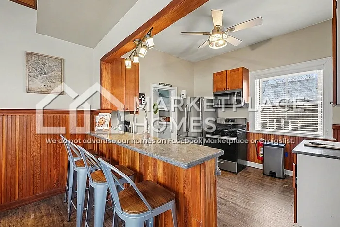 1391 Woodbridge St — Photo 9