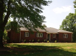 629 Hicks Hill Rd, Lawndale, NC 28090