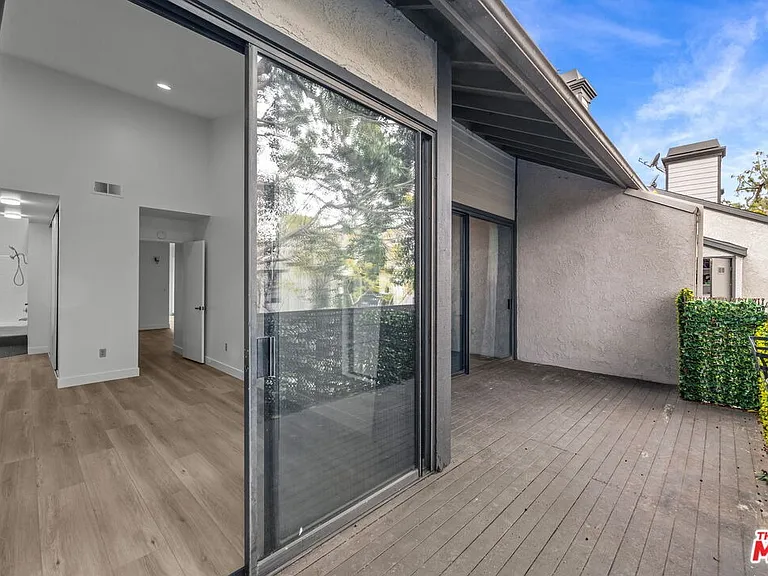 2522 W Macarthur Blvd #D — Photo 20