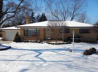 31301 Cyril, Fraser, MI