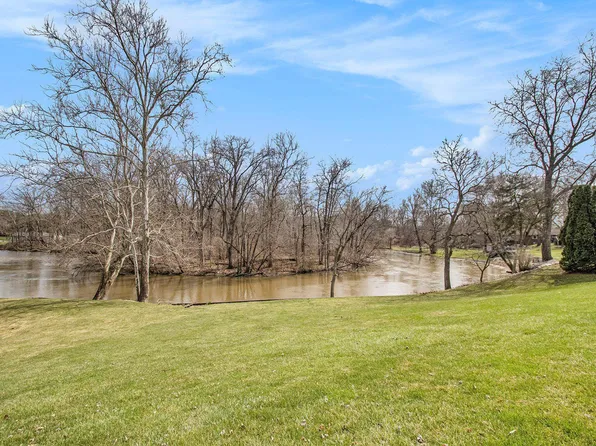 58010 Ox Bow Dr, Elkhart, IN 46516