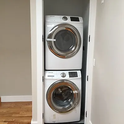 Rented by Gold-Stone Realty | media 7