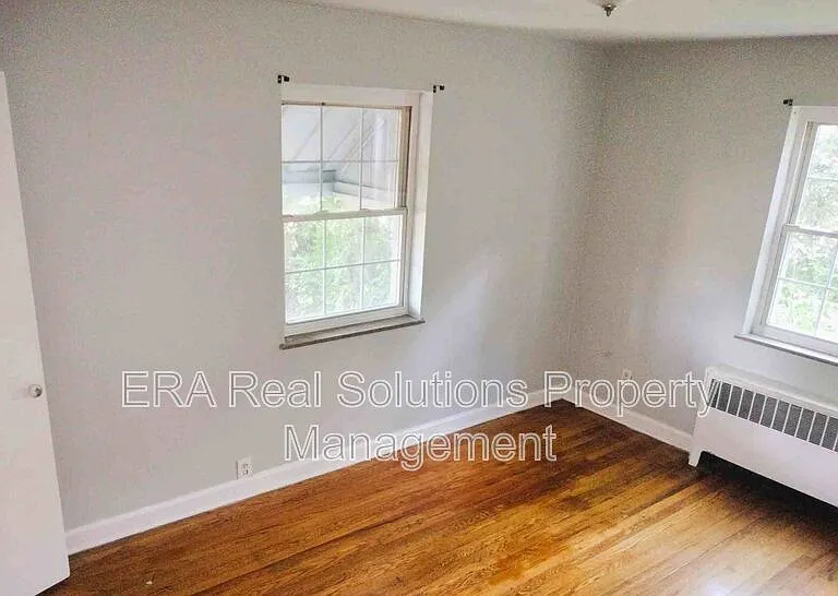 1627 Anita Pl #1 — Photo 8