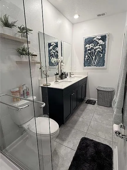 225 Lawson Ave — Photo 15
