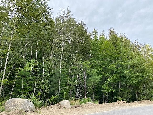 2nd image of 3 Mount Carter Dr