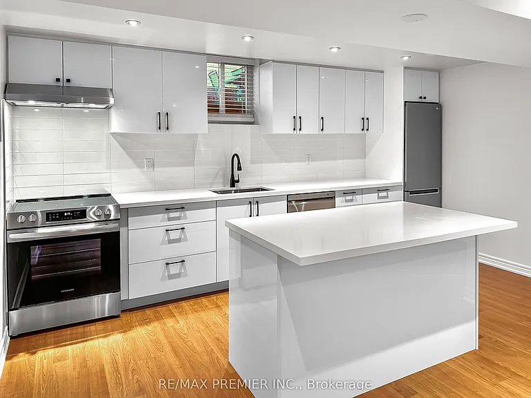 277 Springside Rd #LOWER — Photo 4