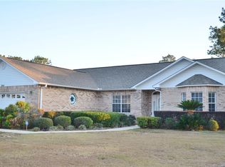 5649 Trevino Dr, Milton, FL 32570