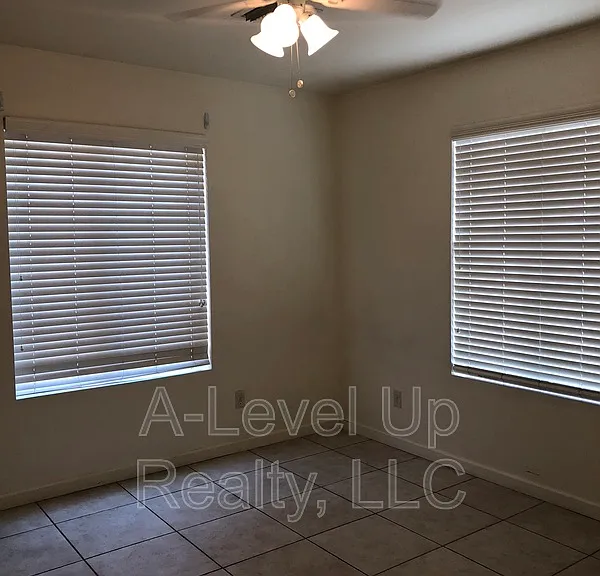 1980 N Tyndall Ave #1B — Photo 26