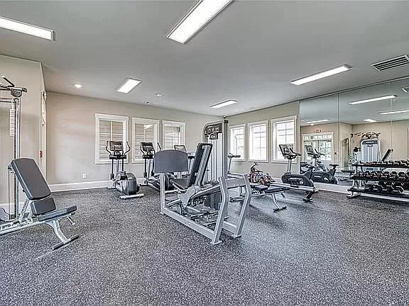 283 Overlook Ct — Photo 22