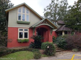 404 Oak St, Fairhope, AL 36532
