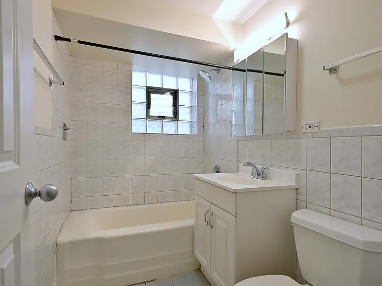 2033 N 74th Ave #GARDEN — Photo 13