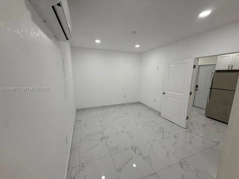 14305 SW 182nd Ter — Photo 36