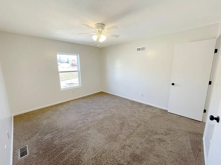 1415 La Chateau Dr — Photo 18
