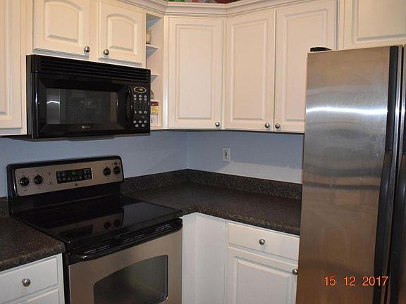 3rd image of 2522 Dellwood Ave