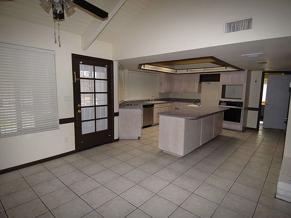 2nd image of 1756 E Garnet Ave