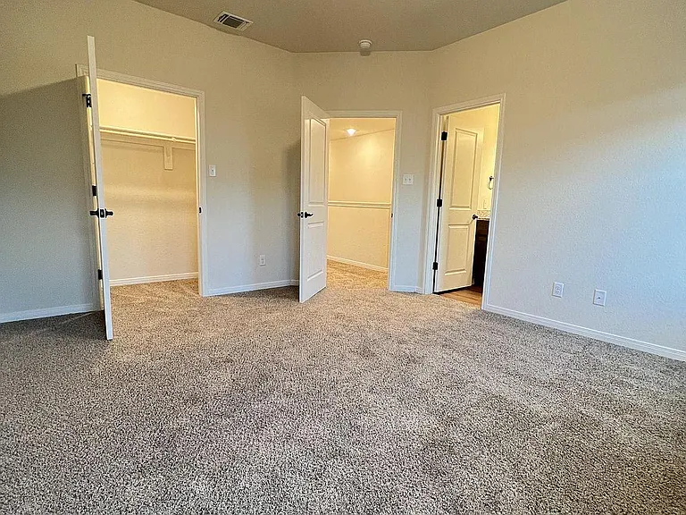 7423 Gramercy Way #1 — Photo 13