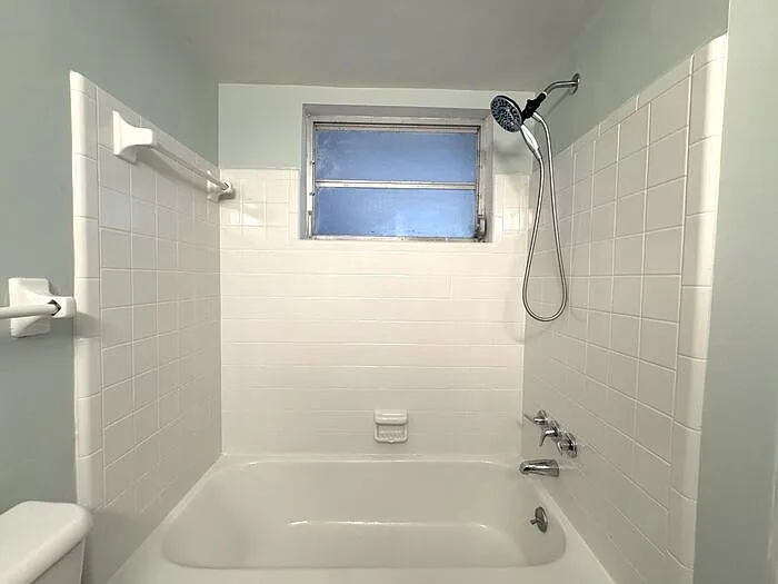 1196 Angle Rd #B — Photo 8