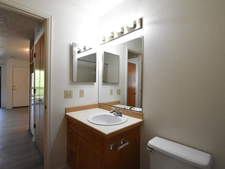 1921 Walnut St #101 — Photo 5