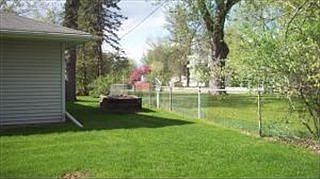 2nd image of 1345 6th St SE