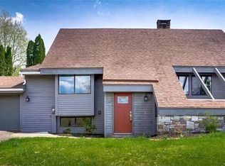 38 Red Clover Cir, Middletown, CT 06457
