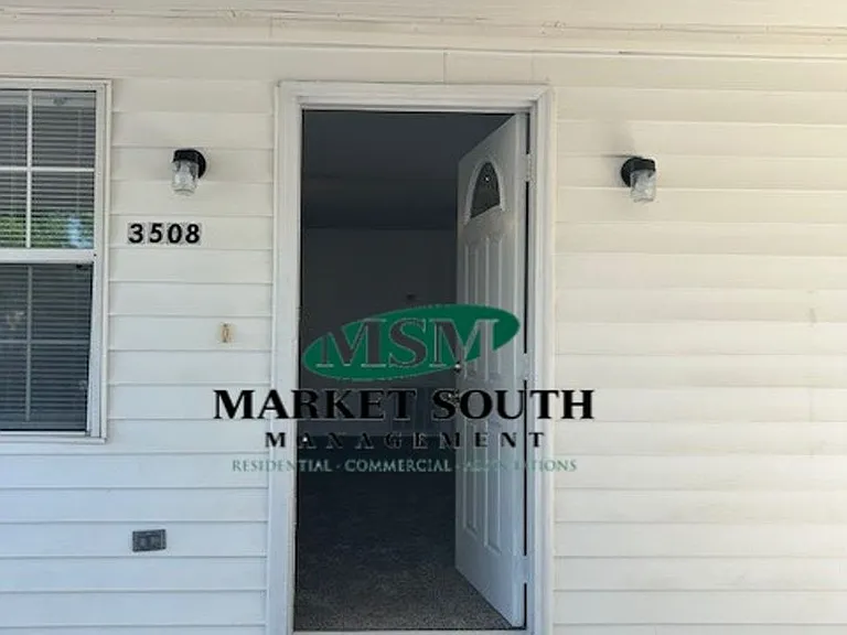 3508 Haslam Ave — Photo 2