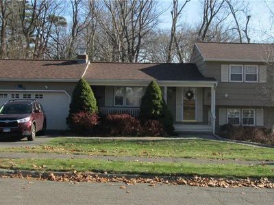 39 Autumn Drive, Southington, CT, 06489