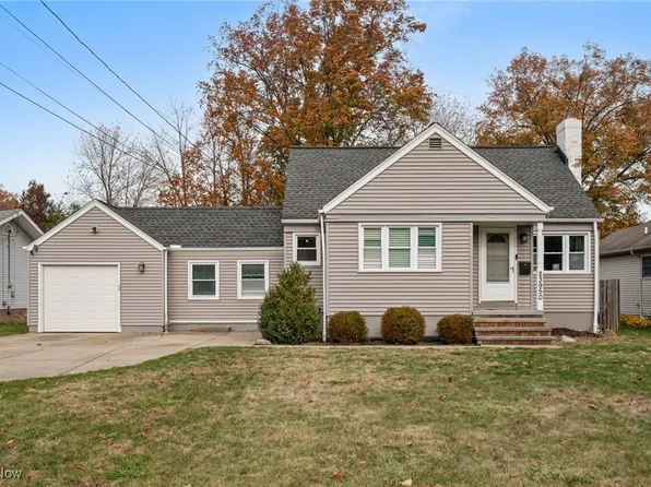 23950 Gessner Rd, North Olmsted, OH 44070