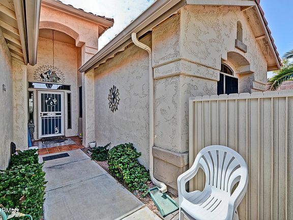 4th image of 18076 N Arriba Dr