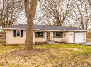 14115 Rockford Rd, Plymouth, MN 55447