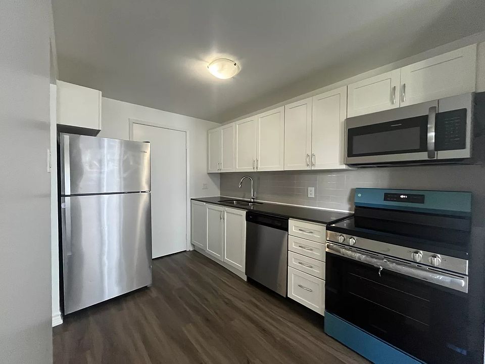 1st image of 286 Chandler Dr #606