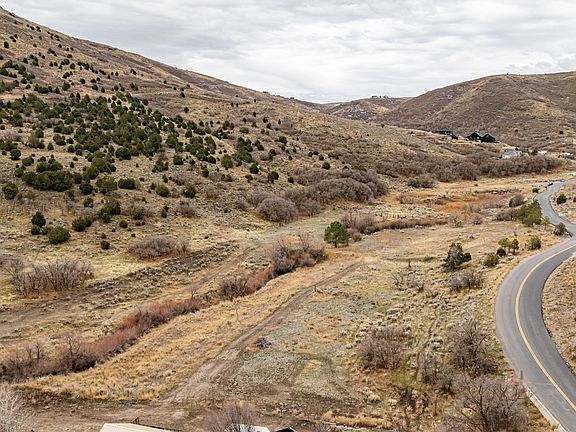 3rd image of 15273 S Rose Canyon Rd