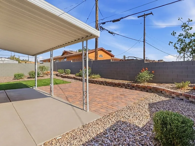 6452 Bristol Way — Photo 14