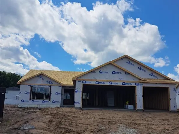 250 Henry St, Green Isle, MN 55338