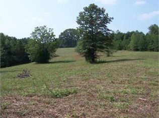 859 Bryant Dr, Seneca, SC 29678