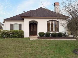 10613 Springglen Ct, Baton Rouge, LA 70810