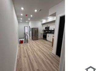 4525 N 15th St #B, Philadelphia, PA 19140