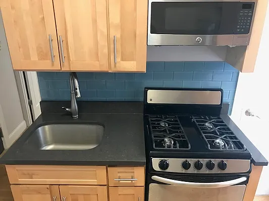 Rented by Beekman Street Realty | media 17