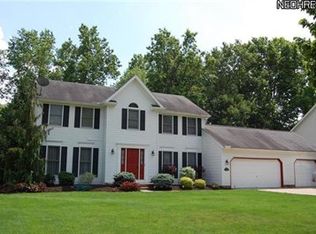 2500 Mallory Ln, Stow, OH 44224