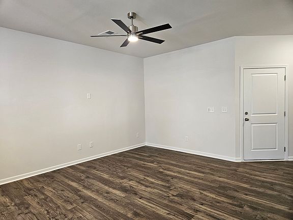 3rd image of 259 Sunny Hill Dr