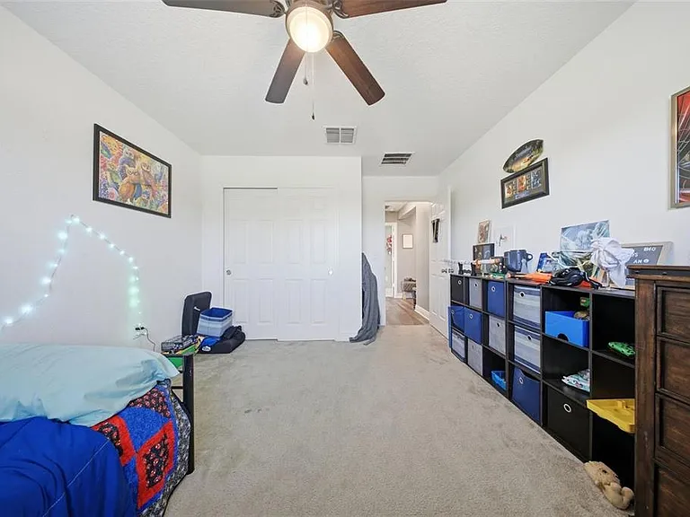 232 Lake Lucerne Way — Photo 20