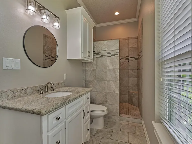 9102 Marshall Ct — Photo 49