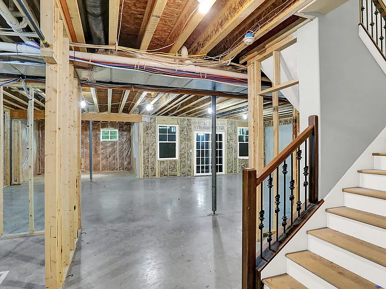 16893 Oak Manor Dr — Photo 27