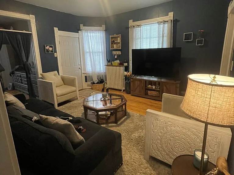 2627-29 N. Bartlett Ave. — Photo 24