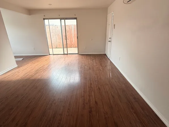 7251 Elk Cir #4, Huntington Beach, CA 92647