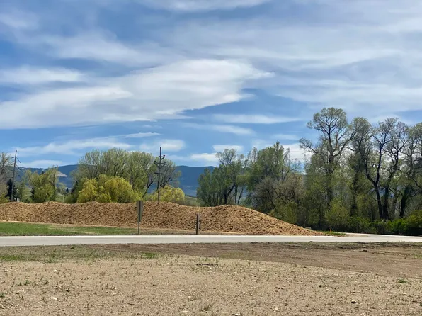 8 Dundee Cv, Sheridan, WY 82801