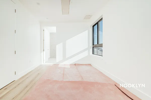 Rented by Nooklyn NYC LLC | media 81